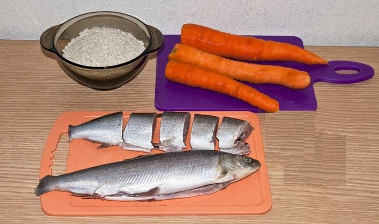 Приготовление рыбного блюда для кота